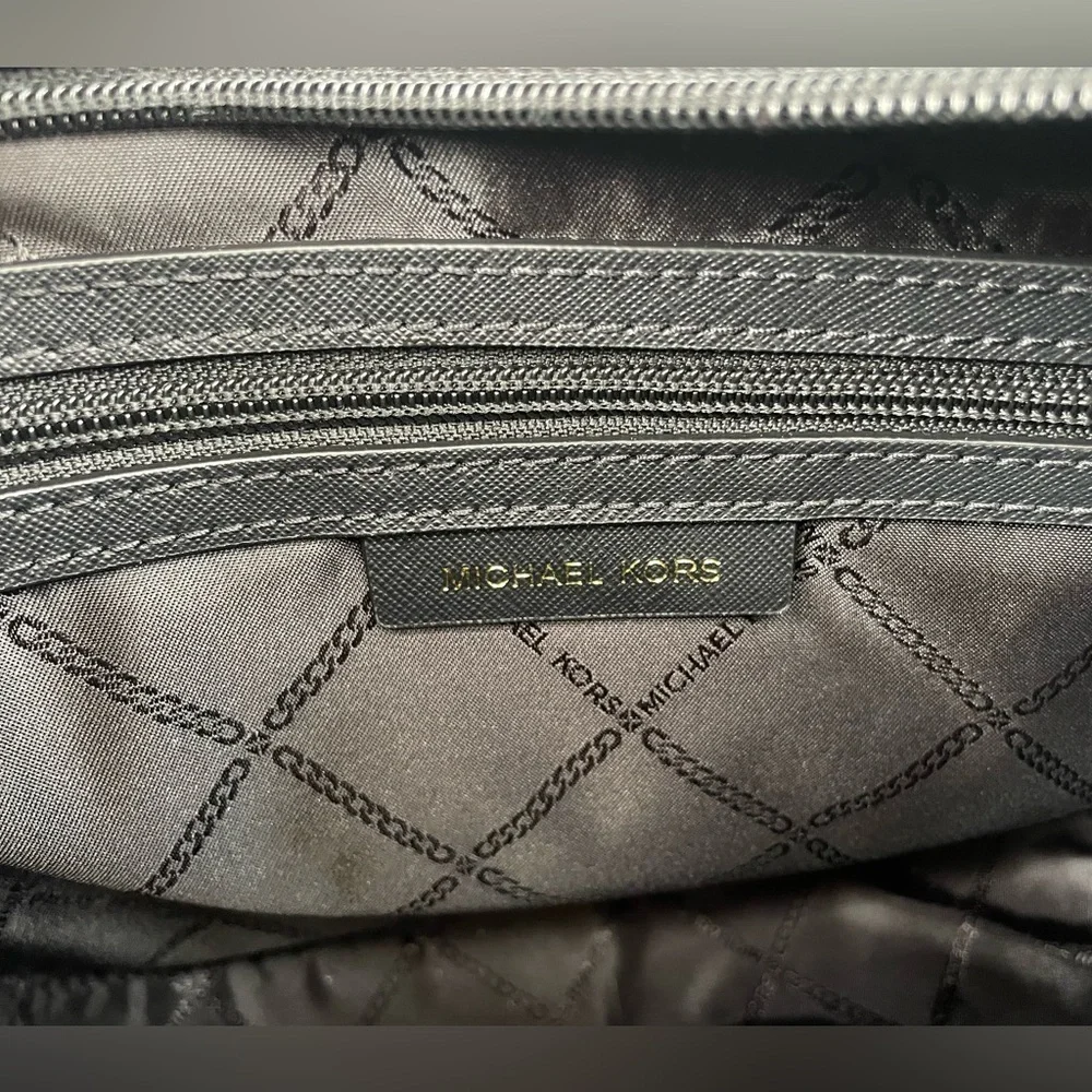 NEW Michael Kors Bag,Michael Kors Tiger Print Shoulder Bag.Michael Kors Tote.